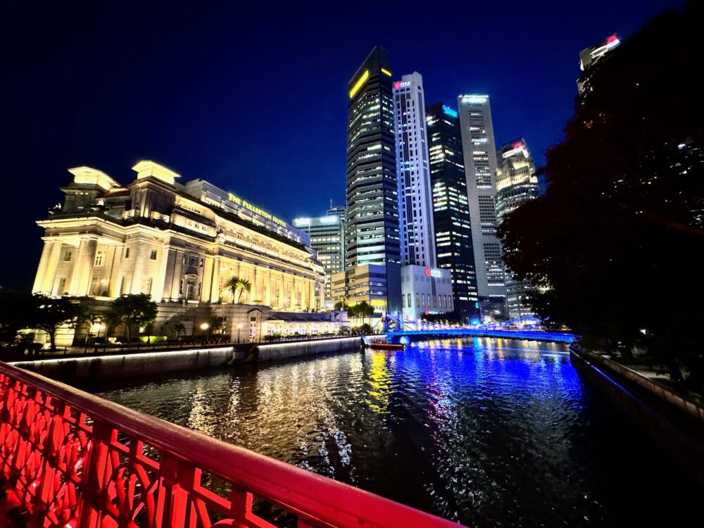 アンダーソン橋からのシンガポール川風景