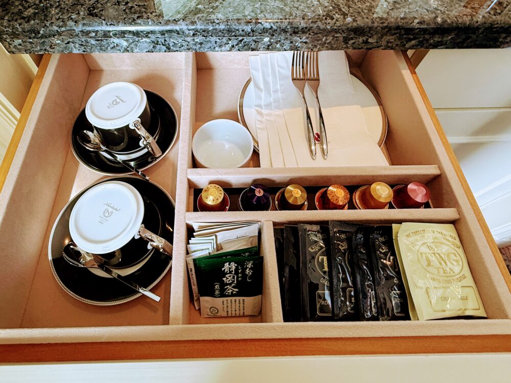 無料のコーヒー、紅茶