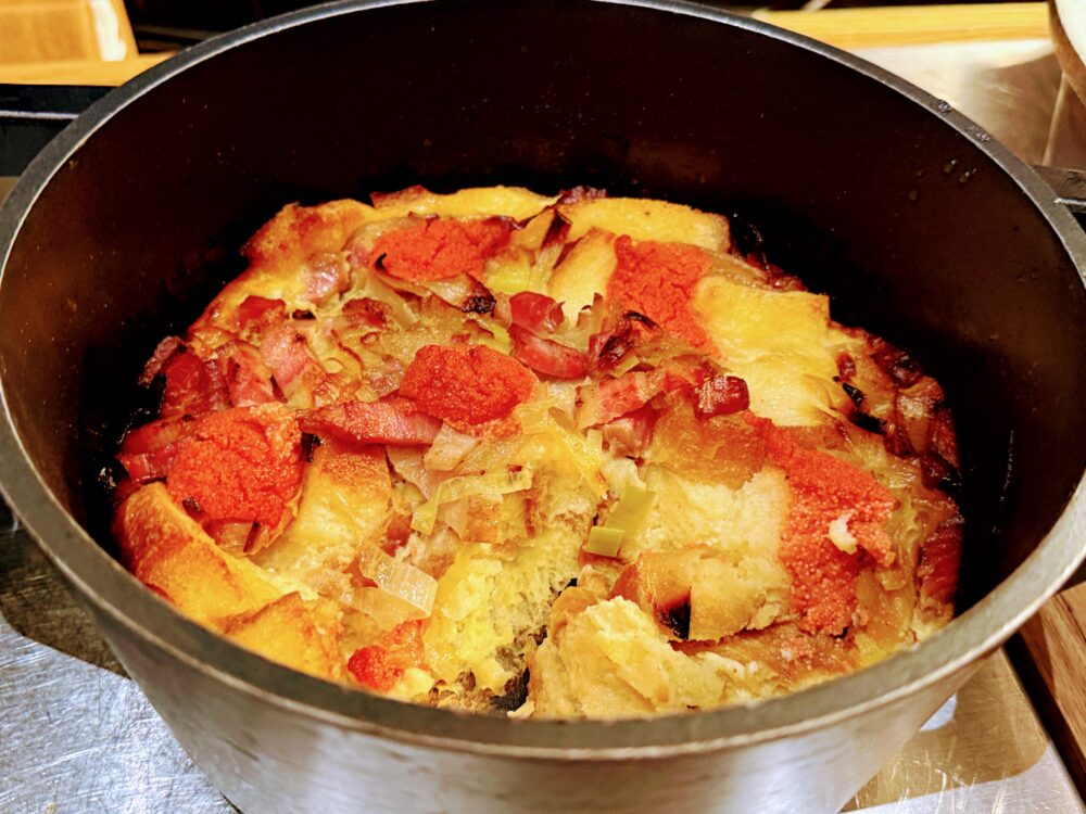 博多名物を使った温かい料理「明太子のパンキッシュ」