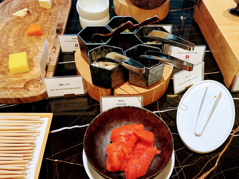 たっぷりと用意された博多名物「明太子」