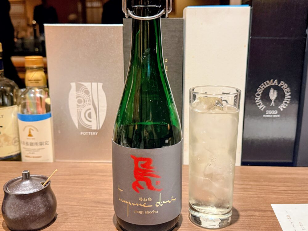 セレクトドリンクプランの麦焼酎「尋ね鳥」のソーダ割り