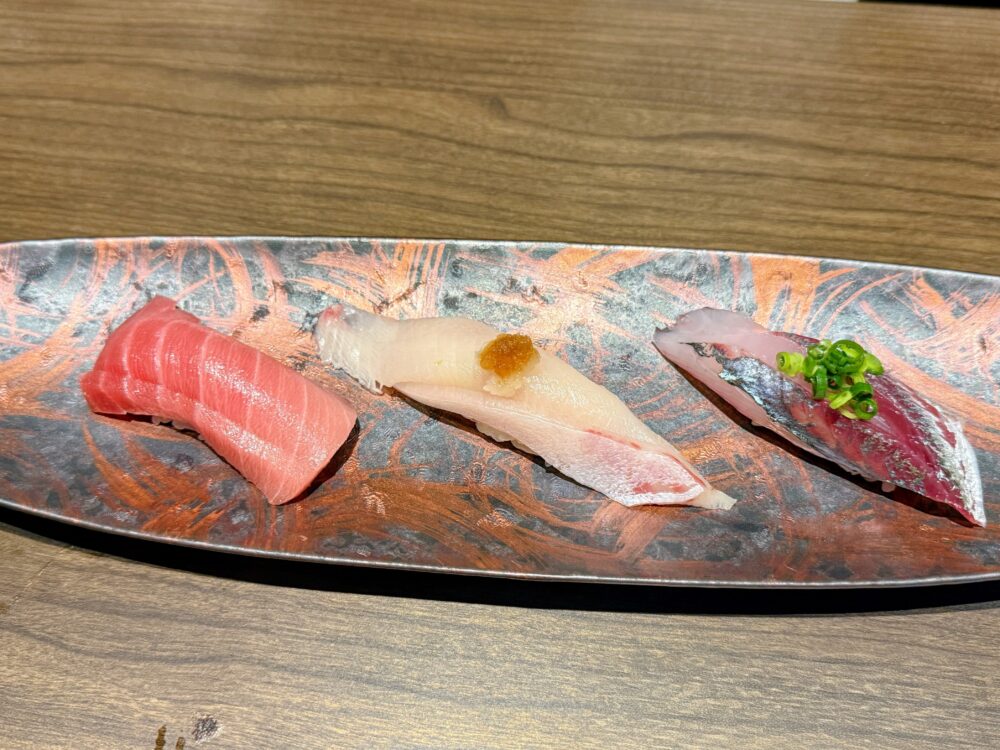 〆の寿司3貫
